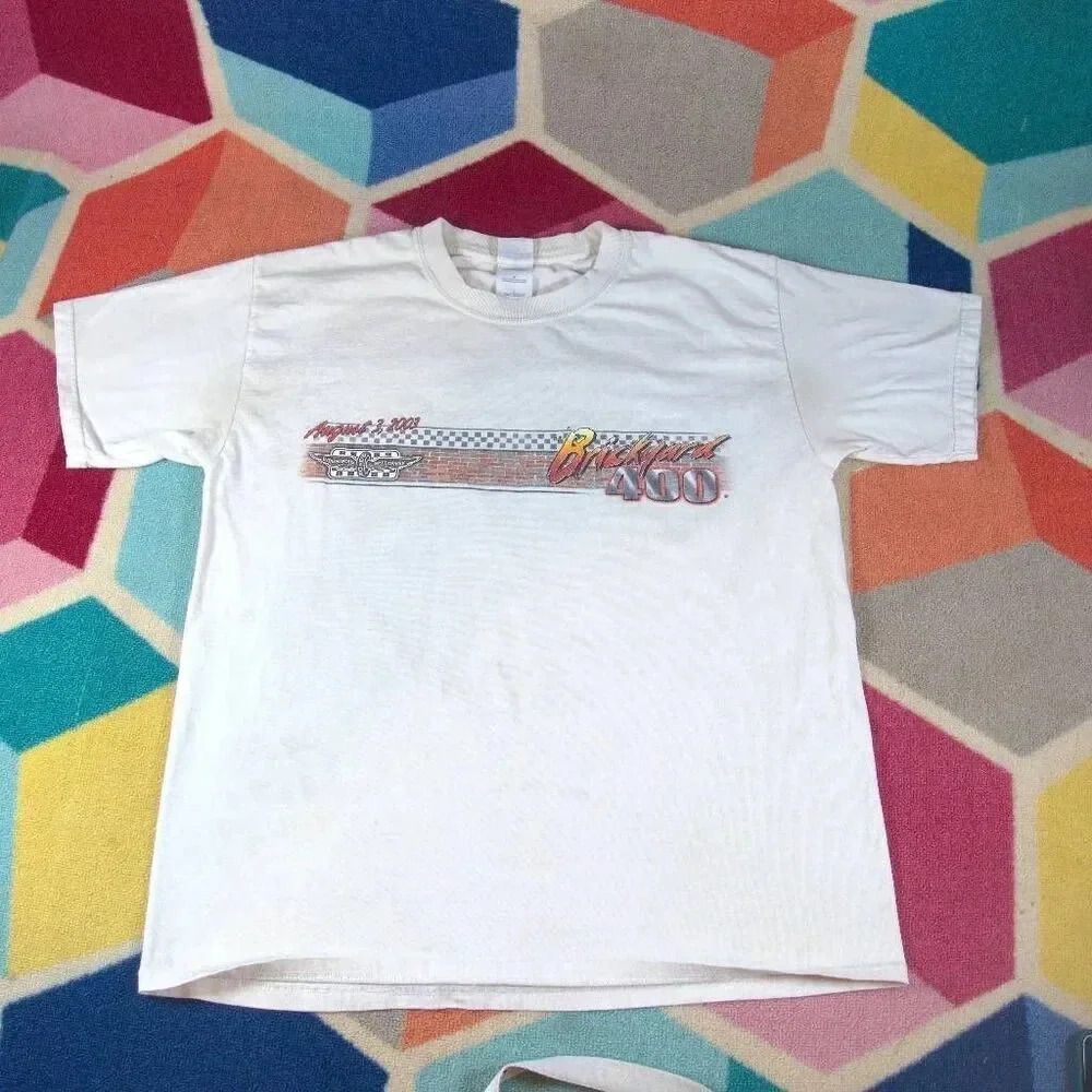 Brickyard 400 Racing‎ Tshirt Large Gildan 27.5x 21